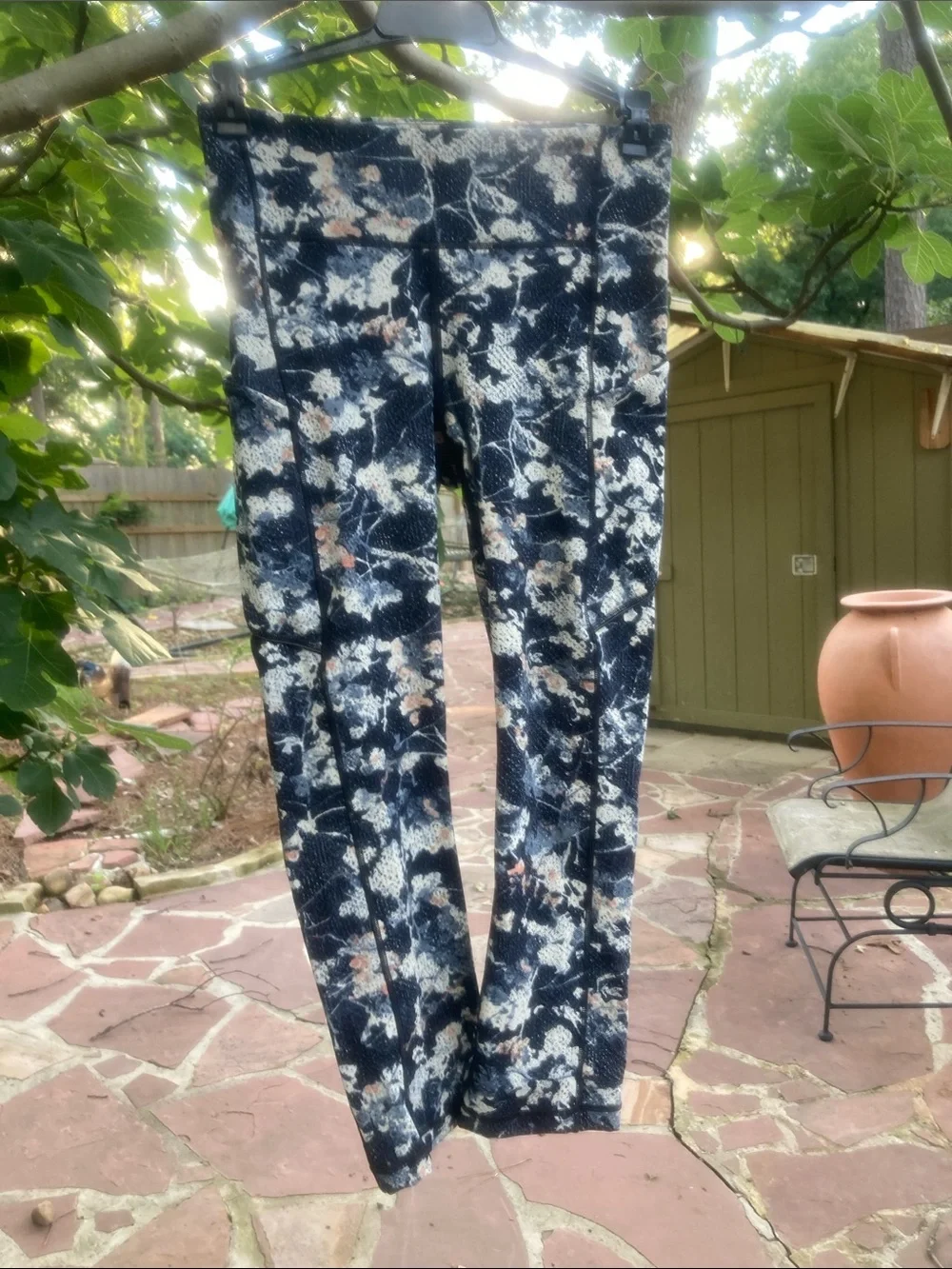 lululemon athletica Floral-Pattern Leggings